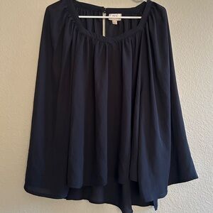 ECI NEW YORK Loose Sleeve Blouse in Navy